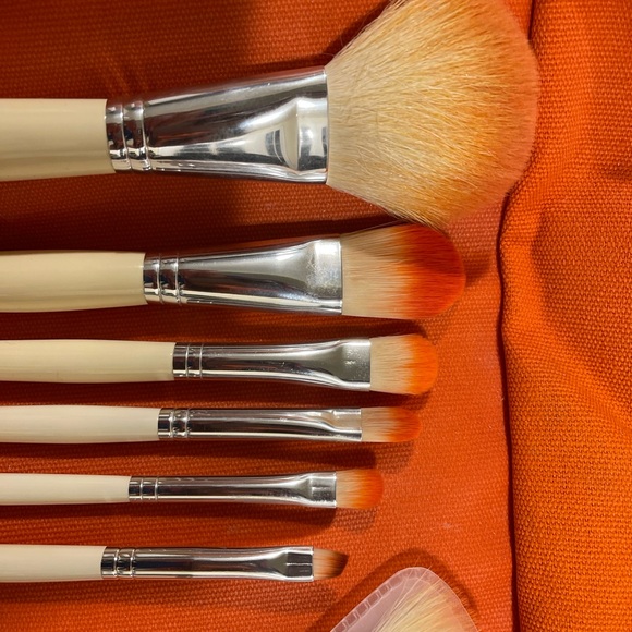 Sephora Makeup brushes & 2 cases 💋 - Picture 2 of 7